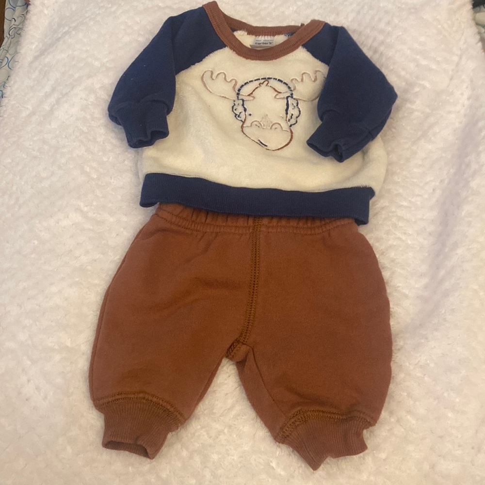 Carter’s outfit